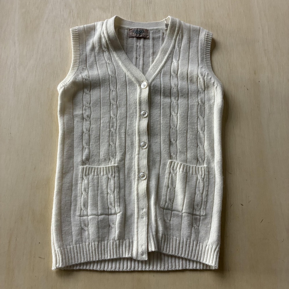 Vintage 90s Collectables Sweater Vest Women Large White V Neck Cable-Knit Button